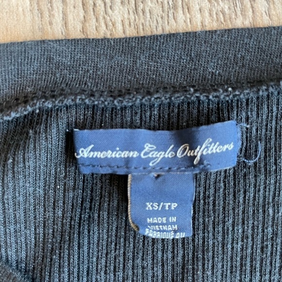 American Eagle Women’s Black Sleeveless Tee, size xs - Picture 3 of 6